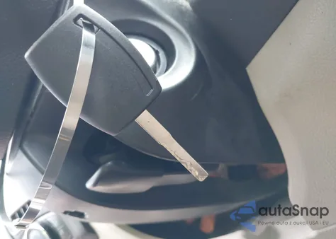 2014 Ford Focus Se z USA, uszkodzony, nr VIN 1FADP3F27EL298565